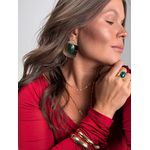 BRINCO BOHO CHAPA RESINADA VERDE BANHADO A OURO 