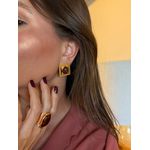 BRINCO BOHO CHAPA QUADRADA MARROM BANHADO A OURO