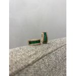 BRINCO ARGOLA CRAVEJADA GR ESMERALDA BANHADO A OURO