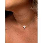 CHOKER FIO TRANSPARENTE ESPÍRITO SANTO MADREPÉROLA BANHADO A OURO