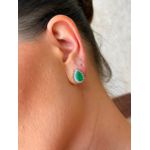 BRINCO GOTA ESMERALDA CRAVEJADA BANHADA A RÓDIO BRANCO