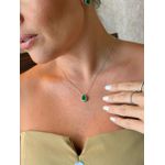 COLAR GOTA ESMERALDA CRAVEJADA BANHADA A RÓDIO BRANCO 