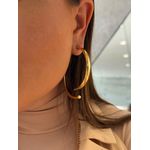 BRINCO MEIA ARGOLA TUBO G BANHADO A OURO 