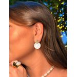 BRINCO CHAPINHA E MADREPÉROLA BANHADO A OURO