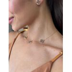 COLAR TREVO RESINADO MARROM BANHADO A OUR