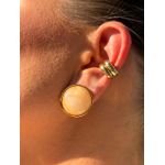 BRINCO BOTÃO RESINADO BANHADO A OURO