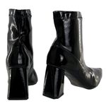Bota Feminina Cano Curto Salto Triângulo 23023 Stretch Verniz Preto