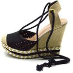 Sandália Feminina Anabela Furadinha 3047 Nobucado Preto