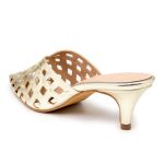 Tamanco Mule Feminino Bico Fino Salto Baixo 6034 Ouro Light
