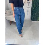 Calça jeans risca de giz