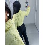 Tricot amarelo claro