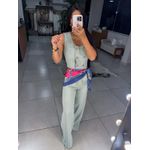 Macacão alfaiataria Zoe verde claro