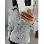 Camisa listrada preta