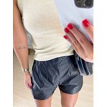 Short couro preto