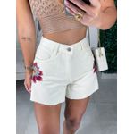 Short off white bordado