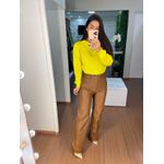 Calça caramelo couro fake 