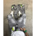 CALÇA JEANS MODELO JOGADOR 