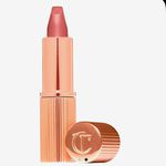 Batom Charlotte Tilbury Pilow Talk