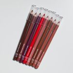 Lapis Delineador De Lábios Em Gel Elf Cosmetics 