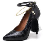 7103 Scarpin Salto Alto Crododiles Preto com Corrente e Pingente