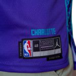 Regata Charlotte Hornets Statement Edition