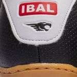 Chuteira Futsal de Couro Classic Solado de Borracha - Preto/Branco