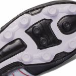 Chuteira Soccer Trave Campo Adulto - Preto/Branco