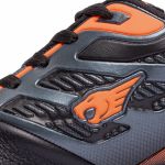  Chuteira Ultra Society Adulto - Preto/Laranja