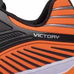  Chuteira Victory Society Adulto PVC - Preto/Laranja