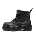 Coturno Estilo Inglês Cano Mid All Black
