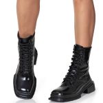 Coturno Cazemir Verniz Preto