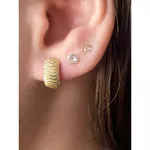 Brinco De Ouro 18k Meia Argola Detalhada