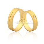 Aliança em Ouro 18K com Coração e Diamantes 