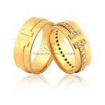 Aliança Em Ouro 18k Cravejada Com Diamantes