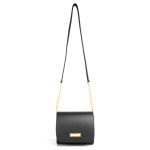 Bolsa preta feminina de ombro