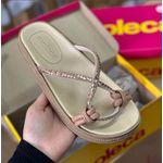 Chinelo Moleca Flat Tira Cristal Nude 