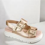 Sandália Papete Flatform Ajuste em tiras autocolantes Modare 