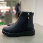 Bota Feminina Cano Curto Flatform Moleca - Preto