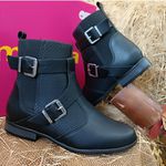 Bota Feminina Moleca Com Fivela Preta 