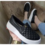 Tênis Slip On Feminino Matelassê Preto
