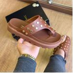 Sandália Vizzano Pontinhos Dourados 6510.117