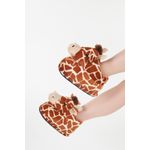 Pantufa Girafa 3D
