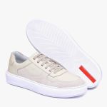Tênis de couro Canada Off White