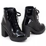 Bota 6209 Cano Curto Sola Tratorada Pimpinella Preto Verniz