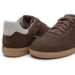 Tênis Feminino em Couro Marrom - Tendência e Conforto