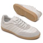 Tênis Feminino em Couro Gelo Off White - Tendência e Conforto