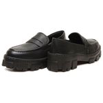 Oxford Mocassim Feminino Em Couro Five Days Solado Tratorado Preto