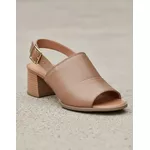 Sandália de Salto em Couro Conhaque