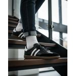 Tenis Retro em Couro Legítimo Preto