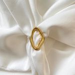 Anel orgânico vazado